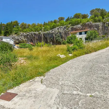 House Hidden Oasis Nyaraló Omiš